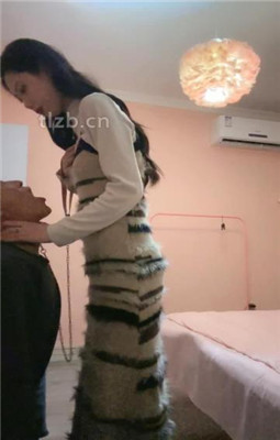 图片[3]-小蛇】吐口水/耳光抽/舔运动鞋白袜/吃烟头-绳艺资源网