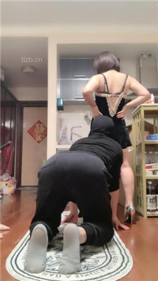 图片[17]-糯米姐姐】双S-骑马/高跟虐打踢踹/喝圣水/双视角版】-绳艺资源网