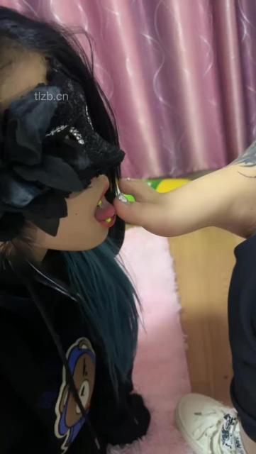 图片[7]-最浪女慕】强迫闺蜜舔脏鞋/耳光/掐脖完整版】-绳艺资源网