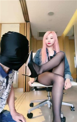 图片[6]-梦樱】社会小妹虐-耳光抽/喂口水/黑丝脚插嘴-绳艺资源网