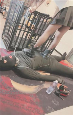 图片[13]-芷镜小主】短靴-黑丝高跟全体重踩地毯-绳艺资源网