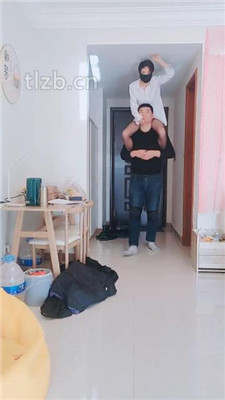 图片[10]-伯爵】转胯骑马/耳光 踩踏圈养奴-绳艺资源网
