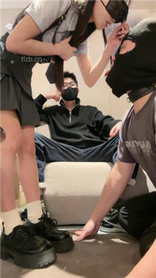 图片[15]-菜小心】情侣主虐绿帽-闻脚猜主人/混合圣水泡面完整版】-绳艺资源网