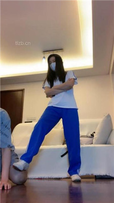 图片[3]-宝爷】反差女学生霸凌贫困生-绳艺资源网