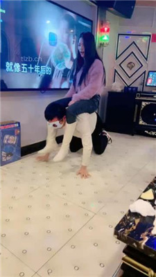 【美丝大大】群调群虐-真实圈内聚会实录_绳缚吧