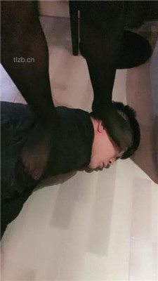 图片[15]-赵奈奈】虐-藤条抽/踢踹/舔脏鞋深喉/口水/脚踩喂食-绳艺资源网