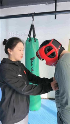 图片[16]-潘妮女王】人体沙包-跆拳道女神重度虐打-绳艺资源网
