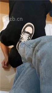 【林十七】气味辱-跪舔运动鞋白袜裸足_绳缚吧