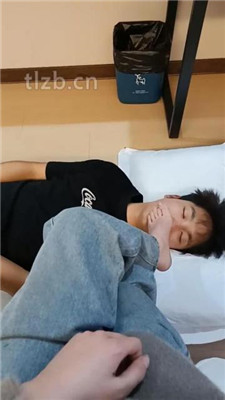 图片[15]-林十七】气味辱-跪舔运动鞋白袜裸足-绳艺资源网