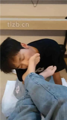 图片[16]-林十七】气味辱-跪舔运动鞋白袜裸足-绳艺资源网