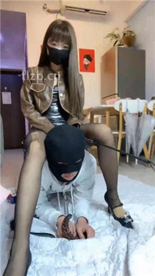 图片[14]-可儿女王】高跟黑丝胯下辱/插嘴/鞭打完整版】-绳艺资源网