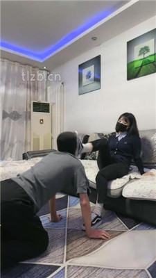 图片[5]-鱼糯糯】运动后原味鞋袜强迫奴舔-绳艺资源网