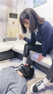 图片[14]-鱼糯糯】运动后原味鞋袜强迫奴舔-绳艺资源网