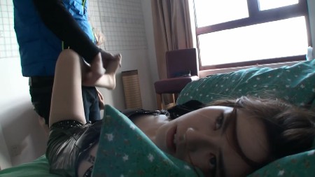 老梦视觉】美女停车场被劫-绳艺资源网