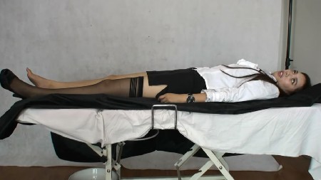 老梦视觉】白领验尸-绳艺资源网