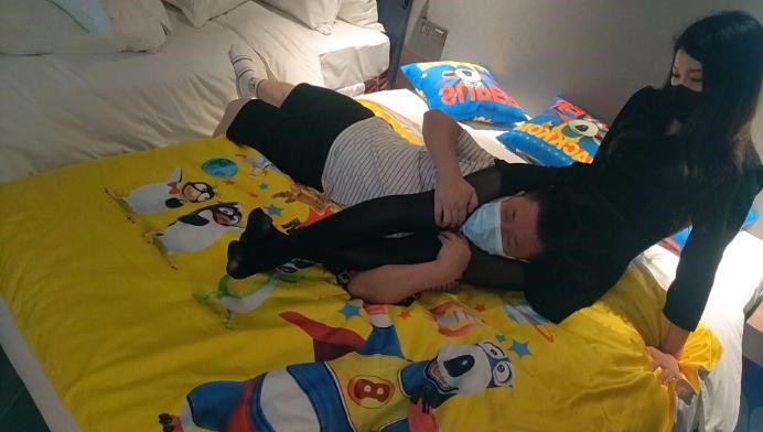 【小婉s】粉丝千里奔赴,只求绞死!黑丝腿绞窒息粉丝_绳缚吧