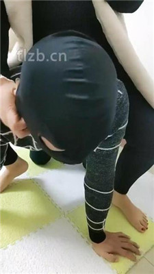 图片[6]-广东迪迪】跪舔高跟原味裸足双视角版】-绳艺资源网