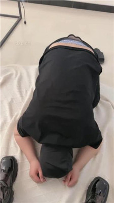 【狐妹】刑虐修理大肥狗_绳缚吧