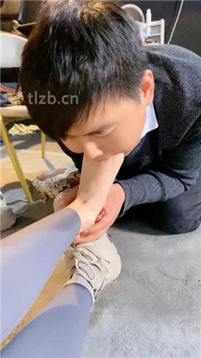 图片[4]-冰诺】运动后原味鞋袜辱狗-绳艺资源网