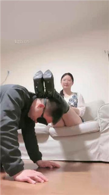 图片[3]-糯米姐姐】高跟长靴全体重踩-绳艺资源网