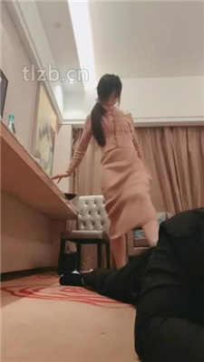 图片[11]-嘉妮】空军一号脏鞋蹂躏/转胯/虐乳/数据线鞭打-绳艺资源网