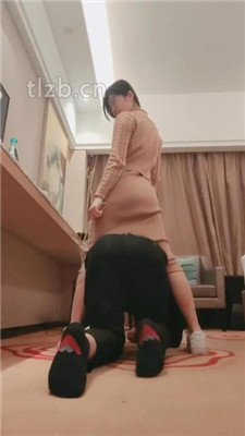 图片[12]-嘉妮】空军一号脏鞋蹂躏/转胯/虐乳/数据线鞭打-绳艺资源网