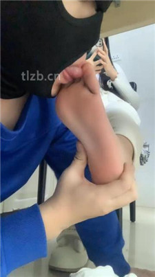 图片[3]-精神小妹】双S-素人学生主-桌底视角调-绳艺资源网