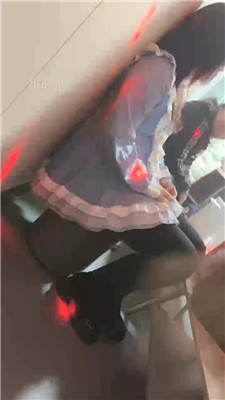 【天津女仆店S】素人母畜-舔臭脚/遛狗骑马/黑丝脚踩踏【完整版】_绳缚吧