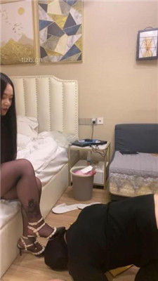 【惠娘娘】双S-掐乳/抽耳光/清理脏鞋臭脚_绳缚吧