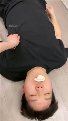 图片[9]-乔伊】高跟凉鞋碾压踩/虐乳/抽耳光/坐脸窒息/喝圣水-HD绳艺资源网