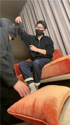 图片[19]-菜小心】带代驾小哥回酒店-黑丝美腿-最后情侣主-HD绳艺资源网