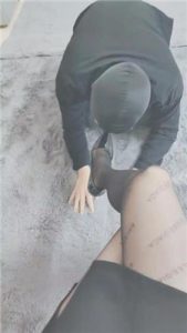【云儿公主】黑丝高跟恋足舔/脚插嘴_绳缚吧