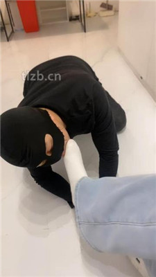【03小殿下】嘴叼鞋/跪舔白袜裸足/对鞋磕头_绳缚吧
