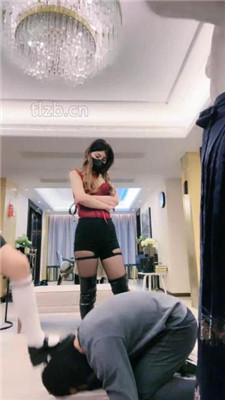 图片[14]-维妮/维因/无恙】3S踢虐裆/跳踩/舌头擦鞋底三视角版】