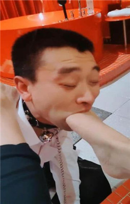 图片[14]-伯爵】圈养犬化-蛇鞭/耳光/踢踹/清理靴子