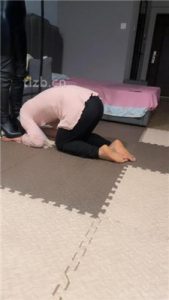 【薇娅】圈养生活犬化训练【下】_绳缚吧