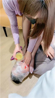 图片[14]-浅夏大大】超级骚紫高跟黑丝美腿