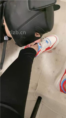 【上上upup】板鞋白船袜气味辱_绳缚吧