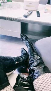 【丝丝】长靴_绳缚吧