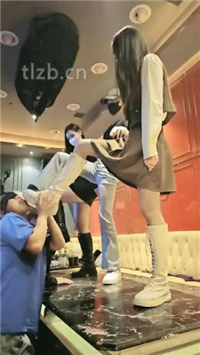 图片[3]-美娜格格】圈内聚会多S多奴群调群虐四视角版】