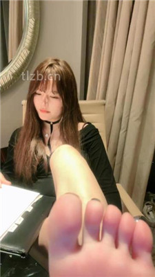 图片[15]-琪琪大人】鞭打/高跟碾压踩/内裤套头/掐乳完整版】