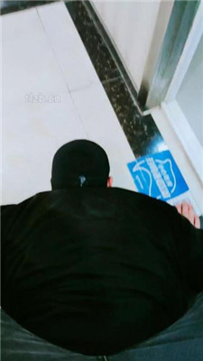 图片[9]-酒精泡芙】桌底视角-长靴踩地毯/舔酸奶脏靴子/骑马