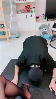 图片[17]-Rina】黑丝诱惑美腿恋足舔