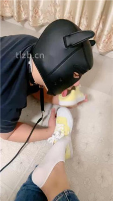 图片[5]-上上】下跪对着帆布鞋原味船袜发骚