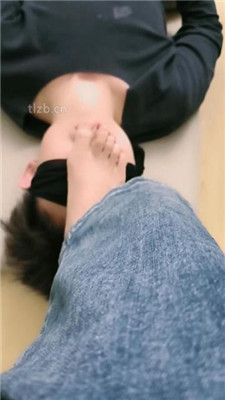 【啡啡】迷恋裸足的下贱小奶狗_绳缚吧