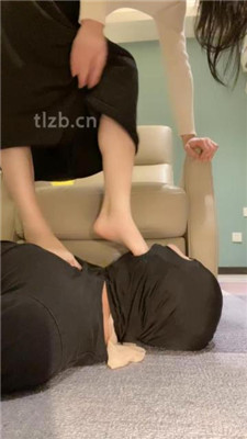 图片[15]-婪s】喝牛奶洗脚水/骑马爬行/夹乳