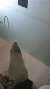 【梦熙】超臭白袜脚气味控制_绳缚吧