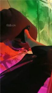 【咩祖】肉丝脚狂舔/高跟踩狗舌/清理脚趾/臭脚捂脸_绳缚吧