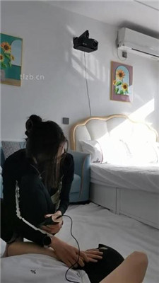图片[8]-皮皮】高跟凉鞋踩虐/耳光抽/转胯爬行