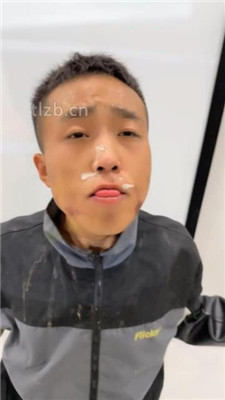图片[7]-辣姐】嘴塞袜子物化狗奴/踩踏喂食/喝洗脚水